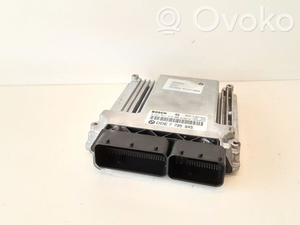 BMW 1 E81 E87 Engine control unit/module 