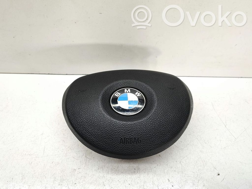 BMW 3 E90 E91 Vairo oro pagalvė 