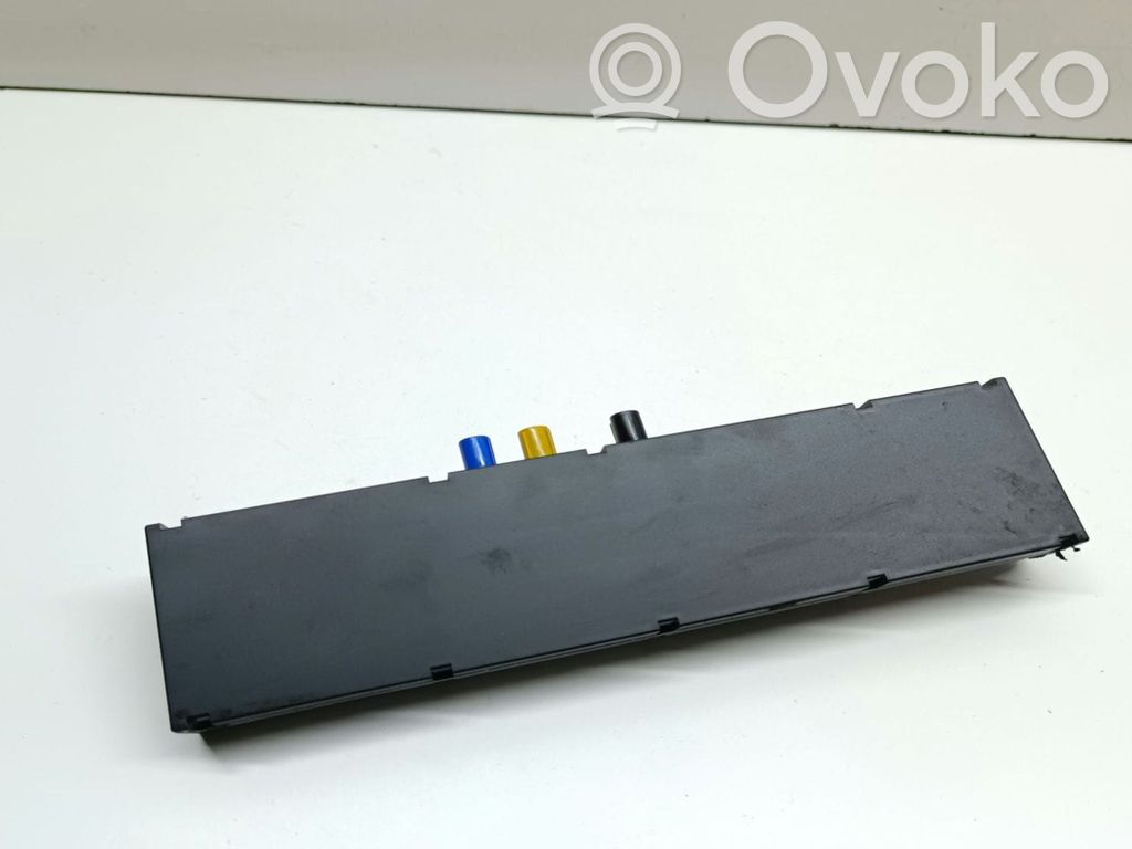 Antenos stiprintuvas   6912817,65206912817