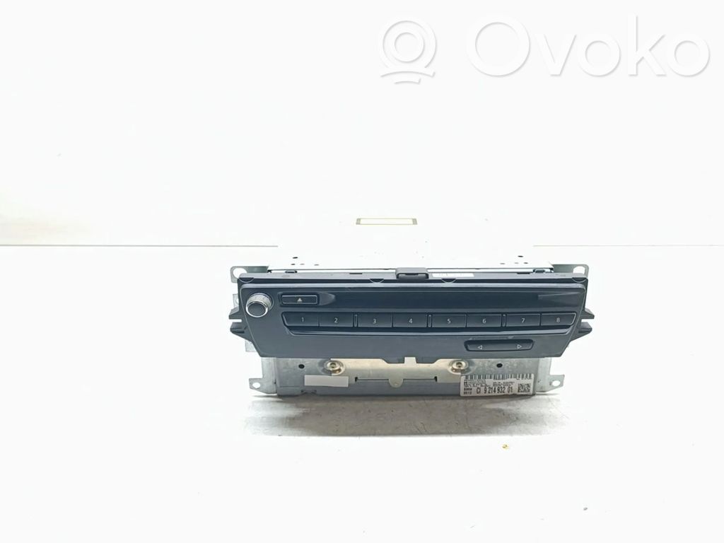 Panel / Radioodtwarzacz CD/DVD/GPS   9214932,65129214932