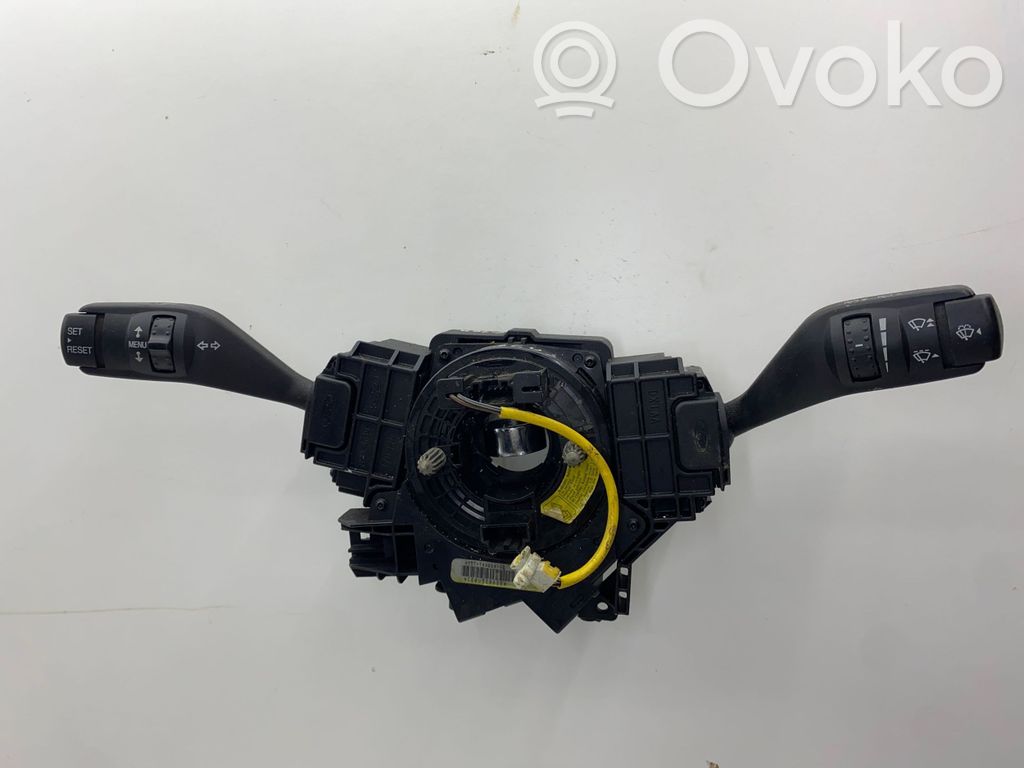 Ford Focus Wiper turn signal indicator stalk/switch 