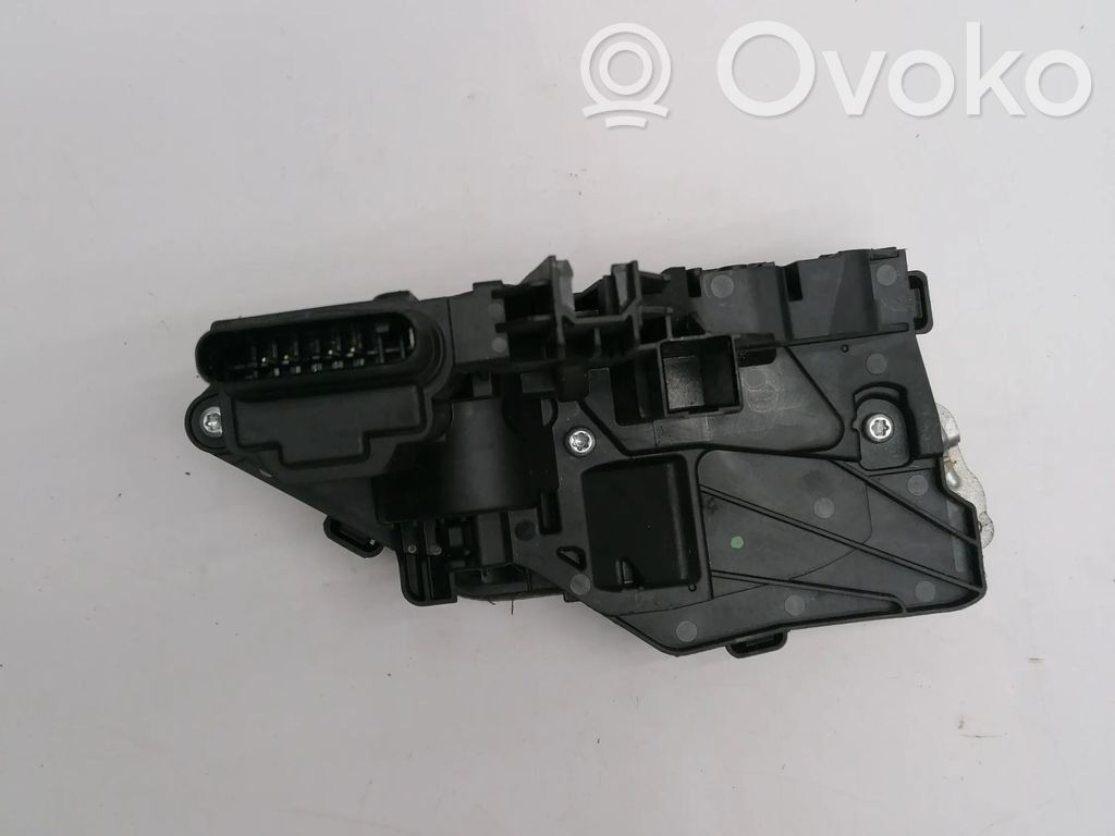 Volvo XC90 Front door lock 