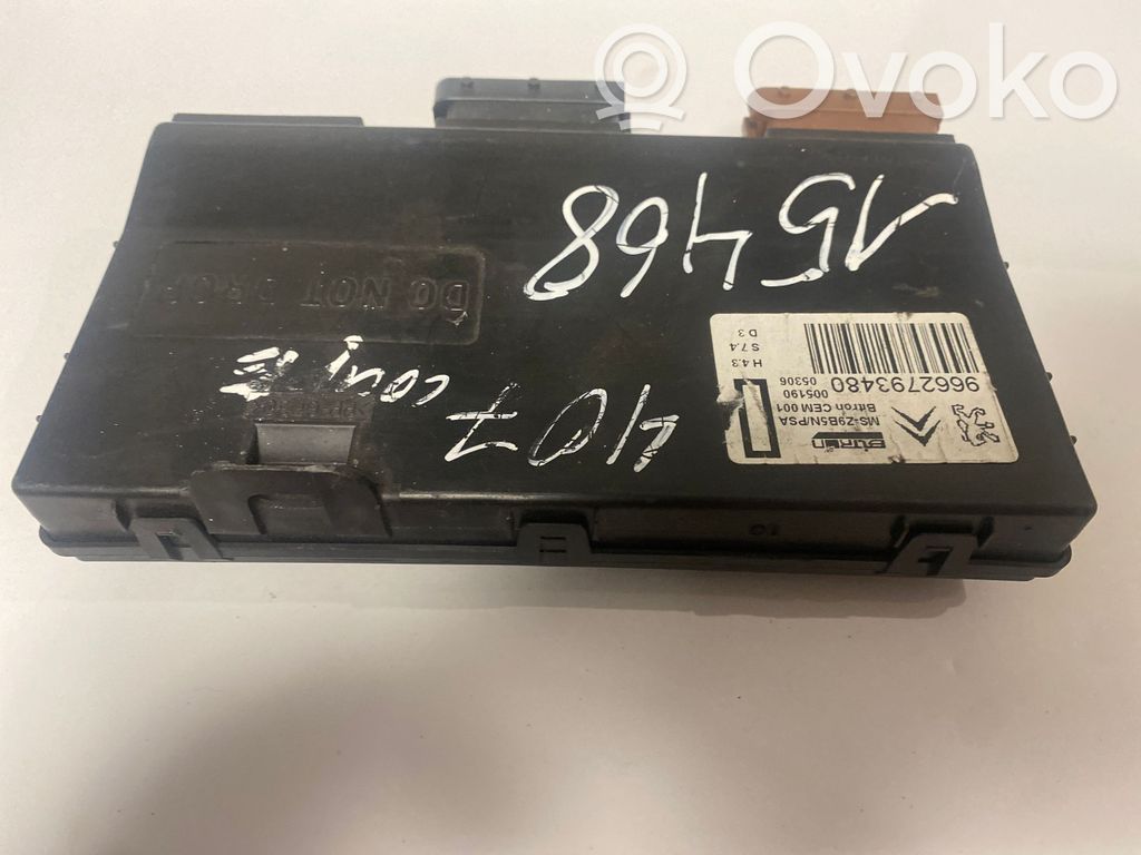Peugeot 407 Seat control module 