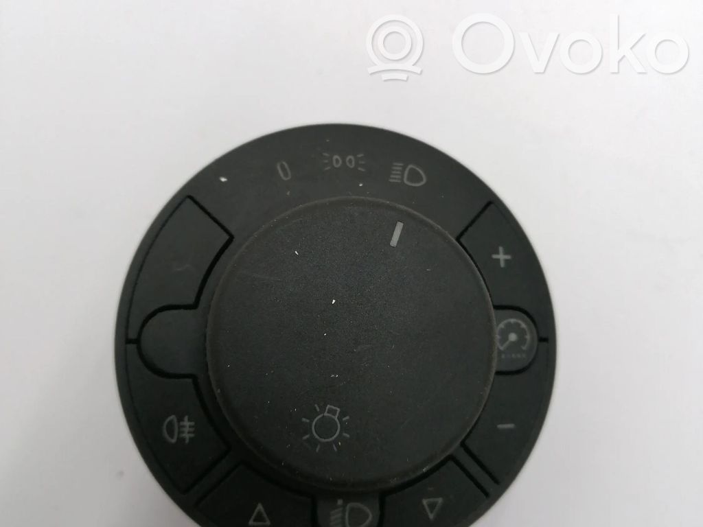Opel Corsa D Light switch 