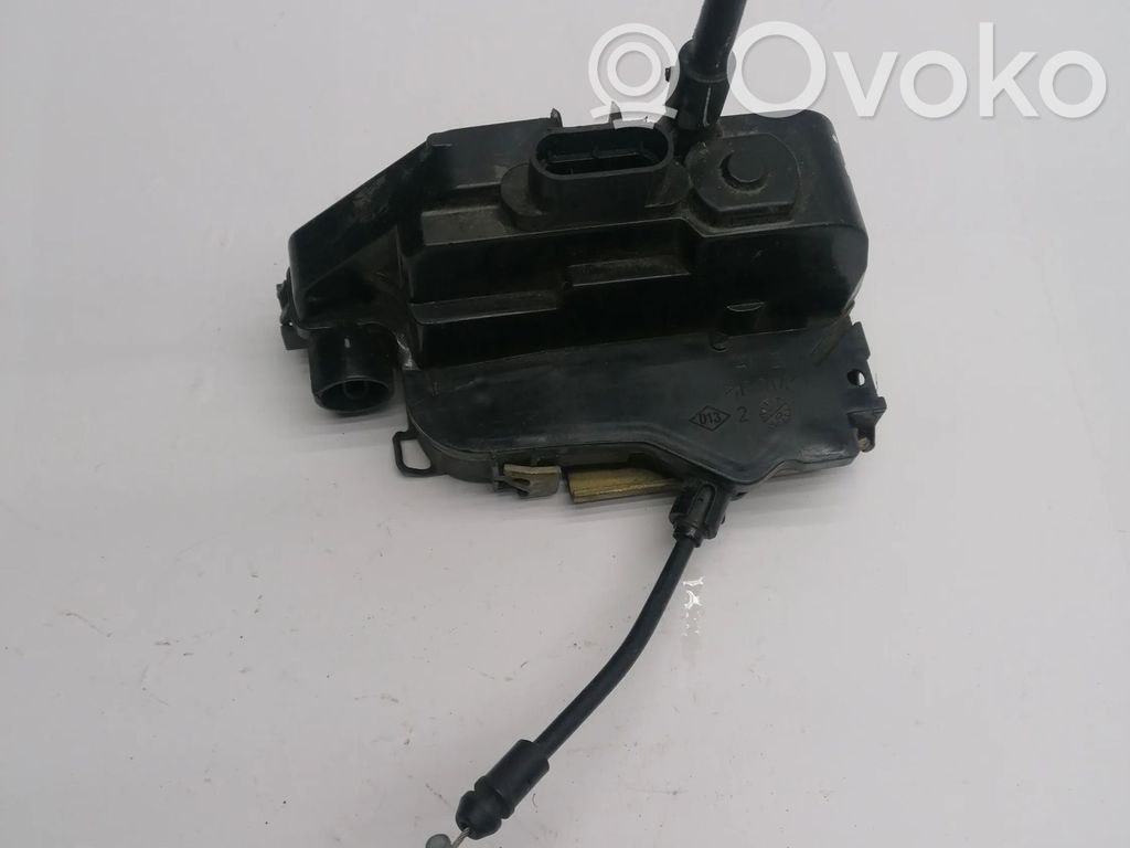 Renault Megane II Front door lock 