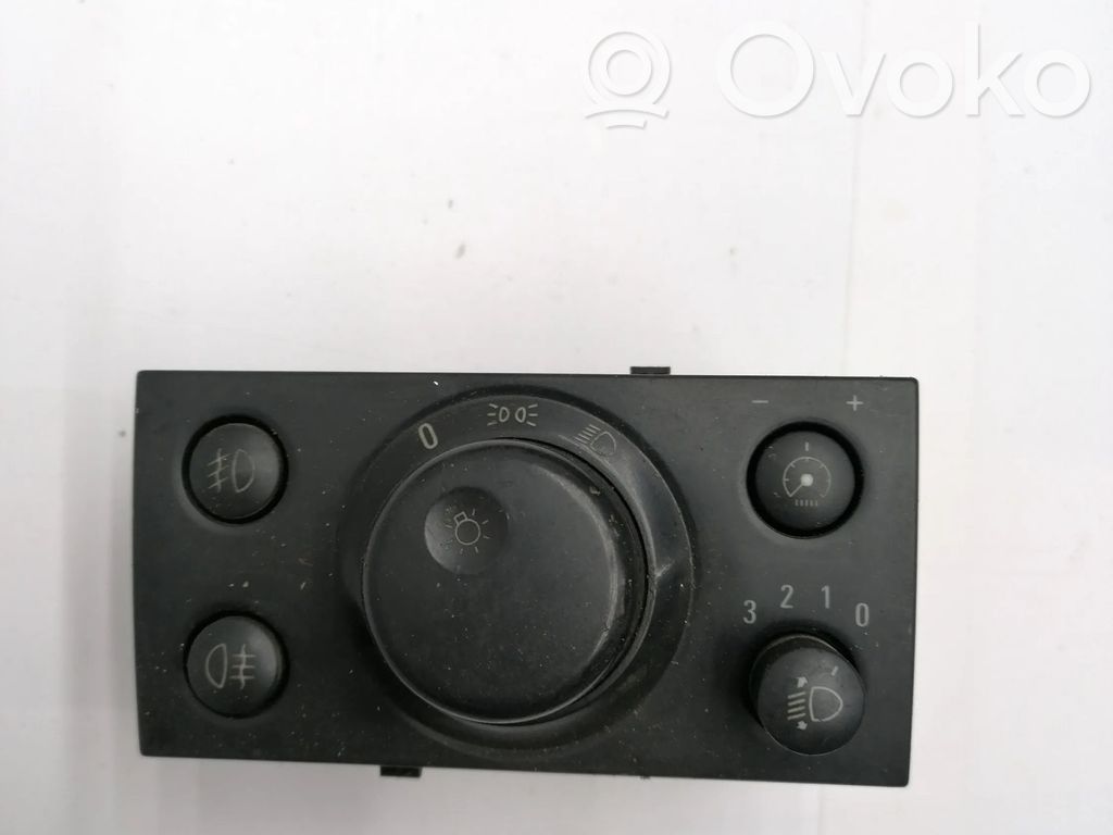 Opel Vectra C Light switch 