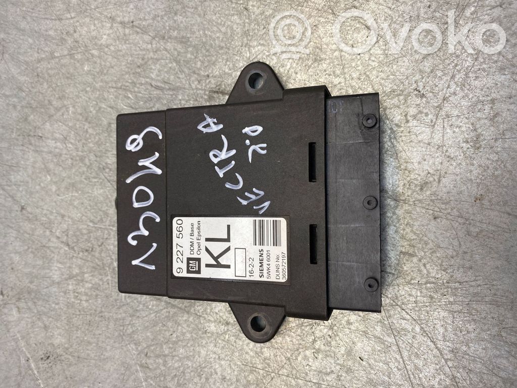 Opel Vectra C Door control unit/module 