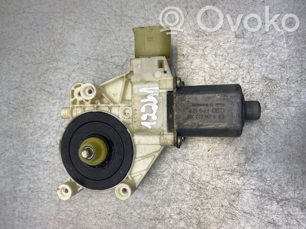 Ford Mondeo MK IV Galinis varikliukas langų pakėlėjo 