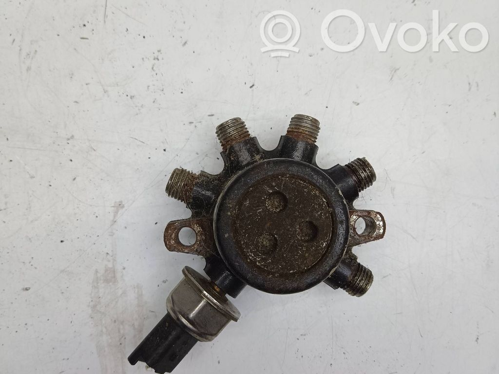 Ford S-MAX Fuel main line pipe 