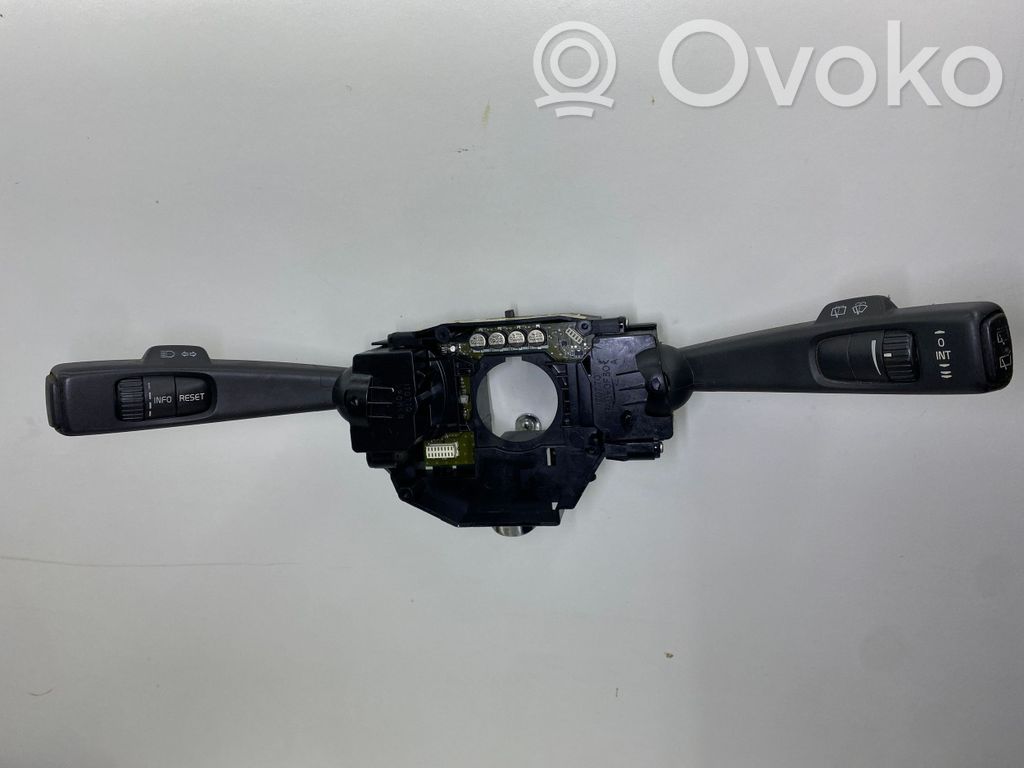 Volvo V50 Wiper turn signal indicator stalk/switch 
