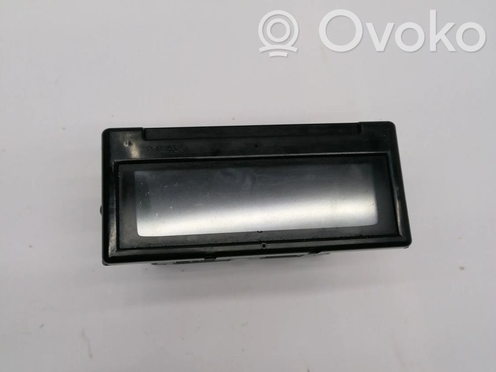 Volvo V50 Screen/display/small screen 