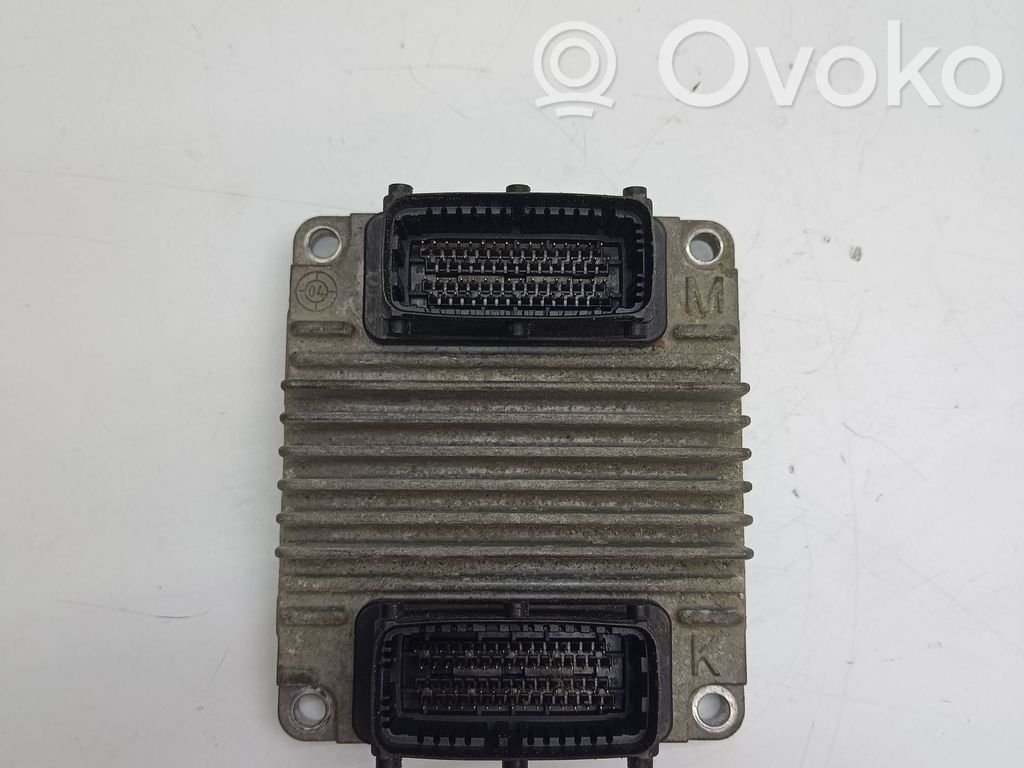Opel Combo C Fuel injection control unit/module 