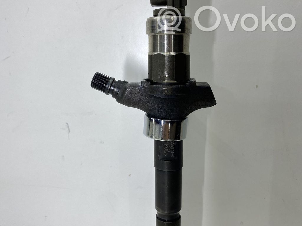Saab 9-5 Fuel injector 