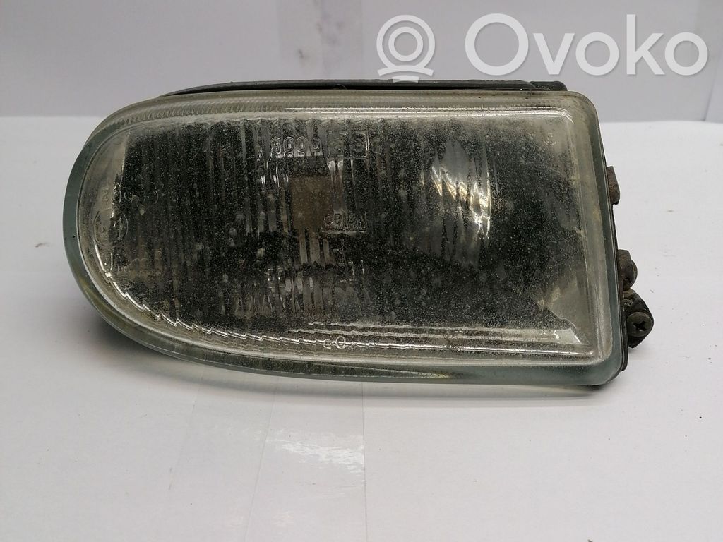 Renault Laguna I Miglas lukturis priekšā 