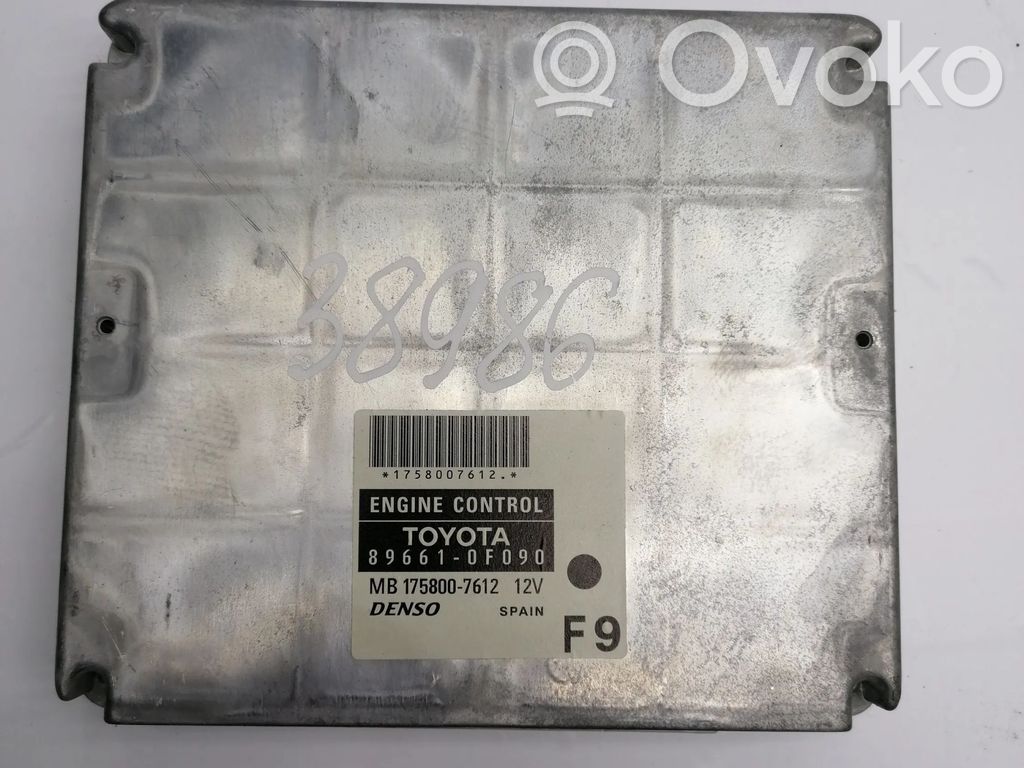 Toyota Corolla Verso E121 Engine control unit/module 