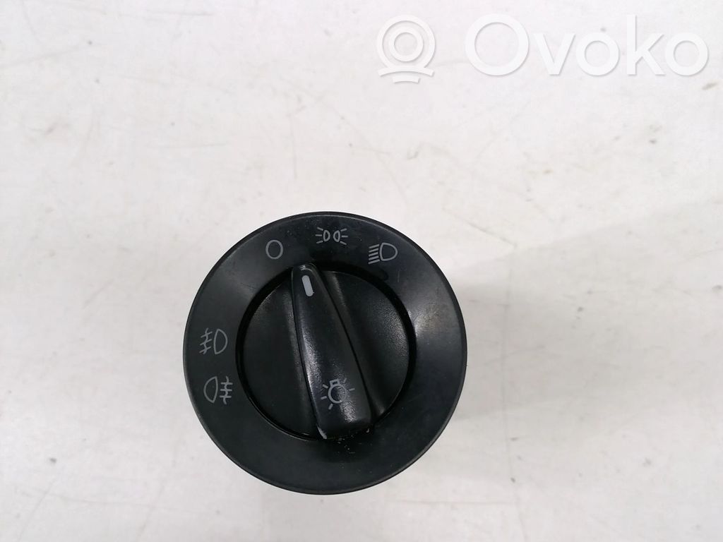 Skoda Superb B5 (3U) Light switch 