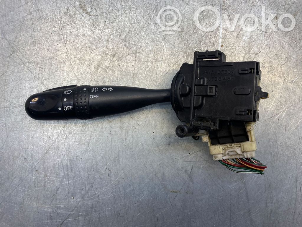 Toyota Corolla Verso E121 Posūkių/ šviesų rankenėlė 
