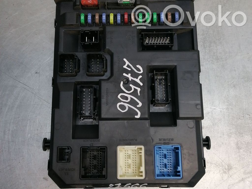Peugeot 207 Comfort/convenience module 