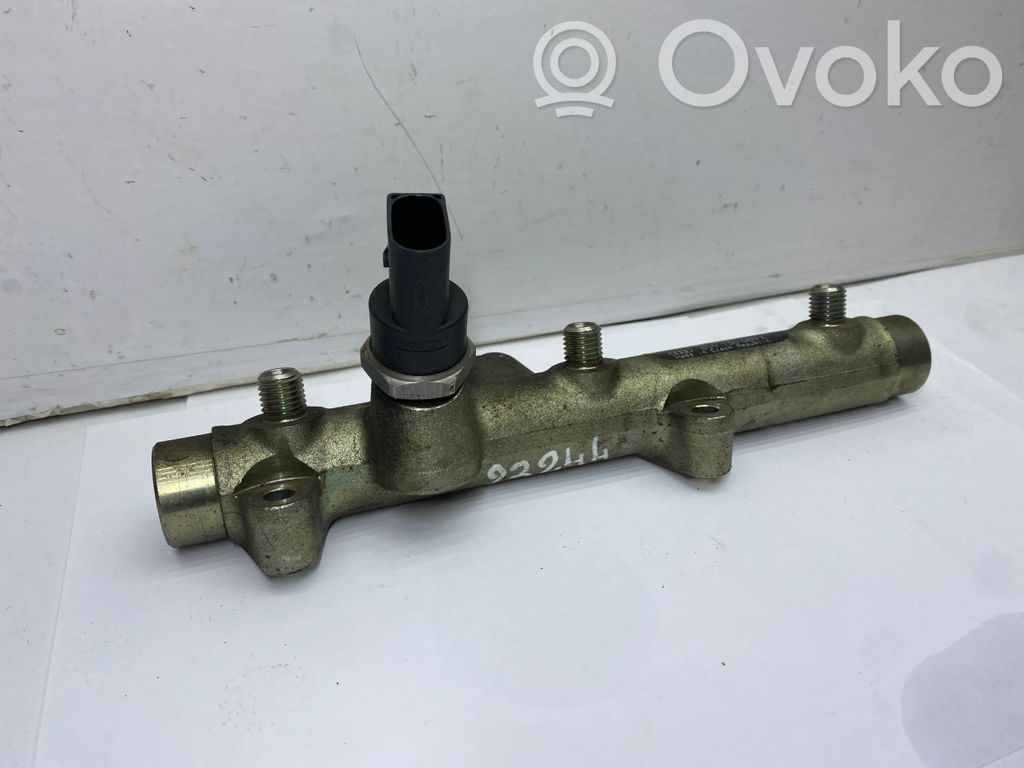 Audi A6 S6 C6 4F Fuel main line pipe 
