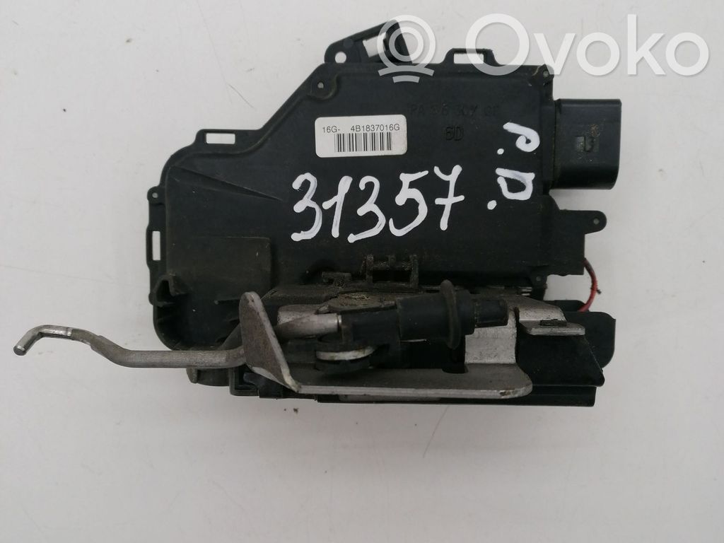 Audi A6 S6 C5 4B Front door lock 