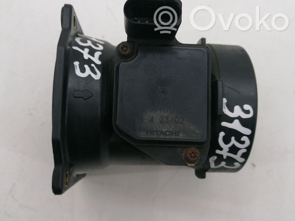 Audi A6 S6 C5 4B Ilmamassan virtausanturi 