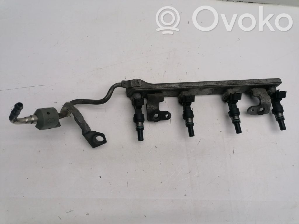 Nissan Tiida C11 Sprauslu komplekts 