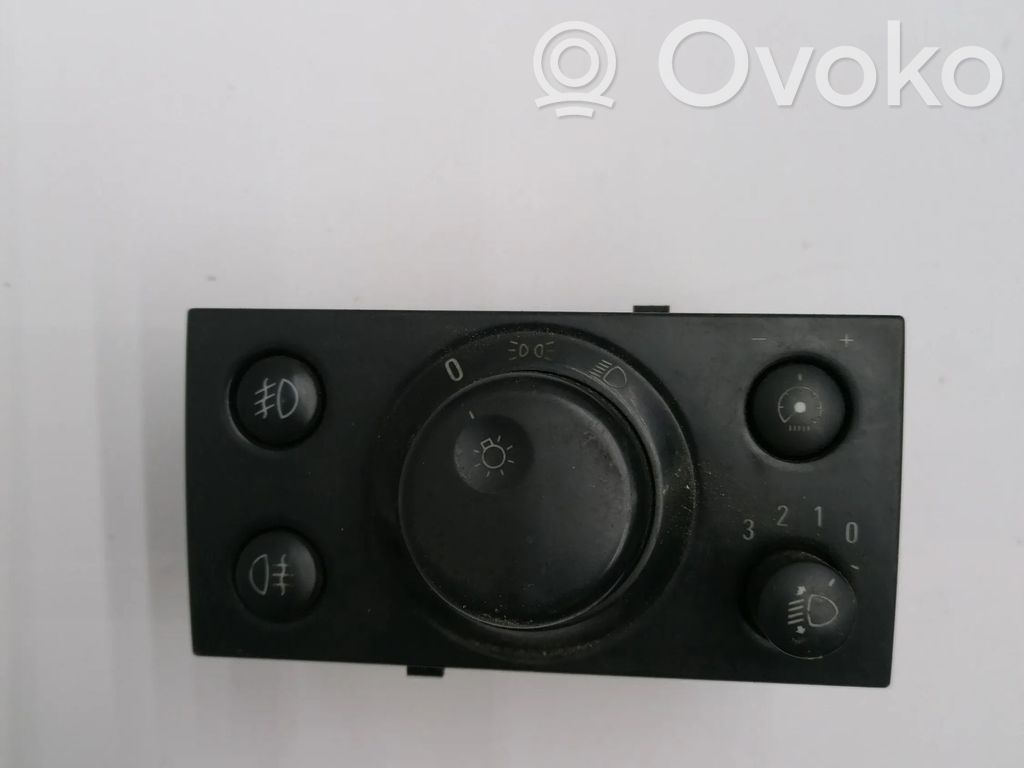 Opel Vectra C Light switch 