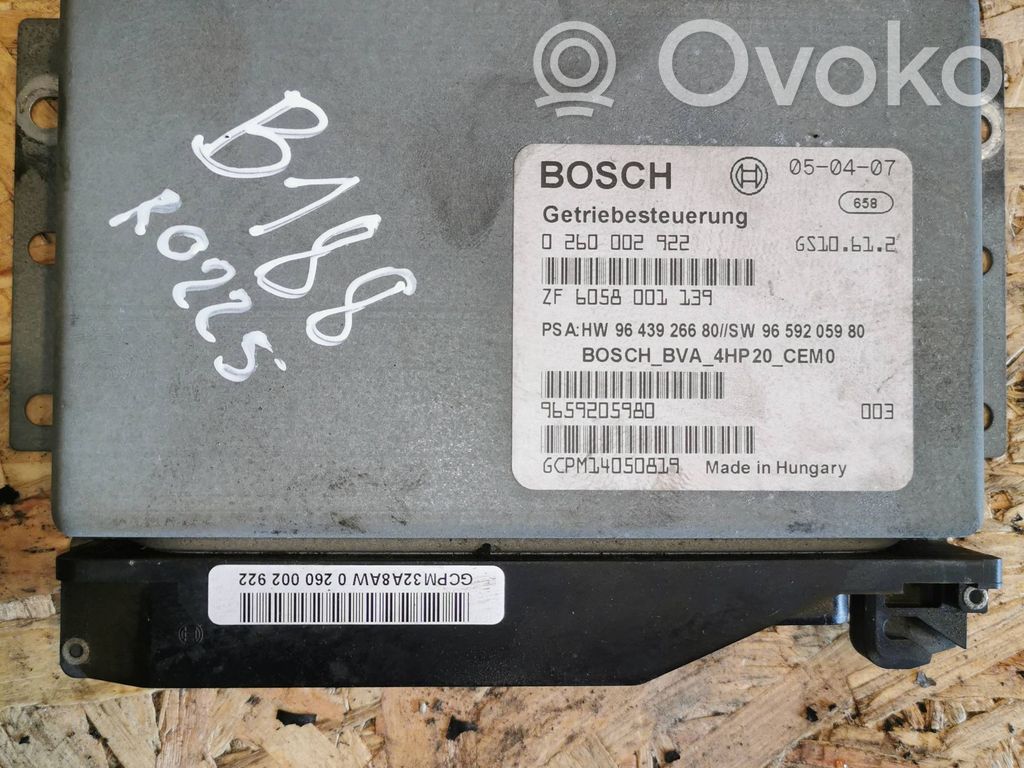 Peugeot 407 Gearbox control unit/module 