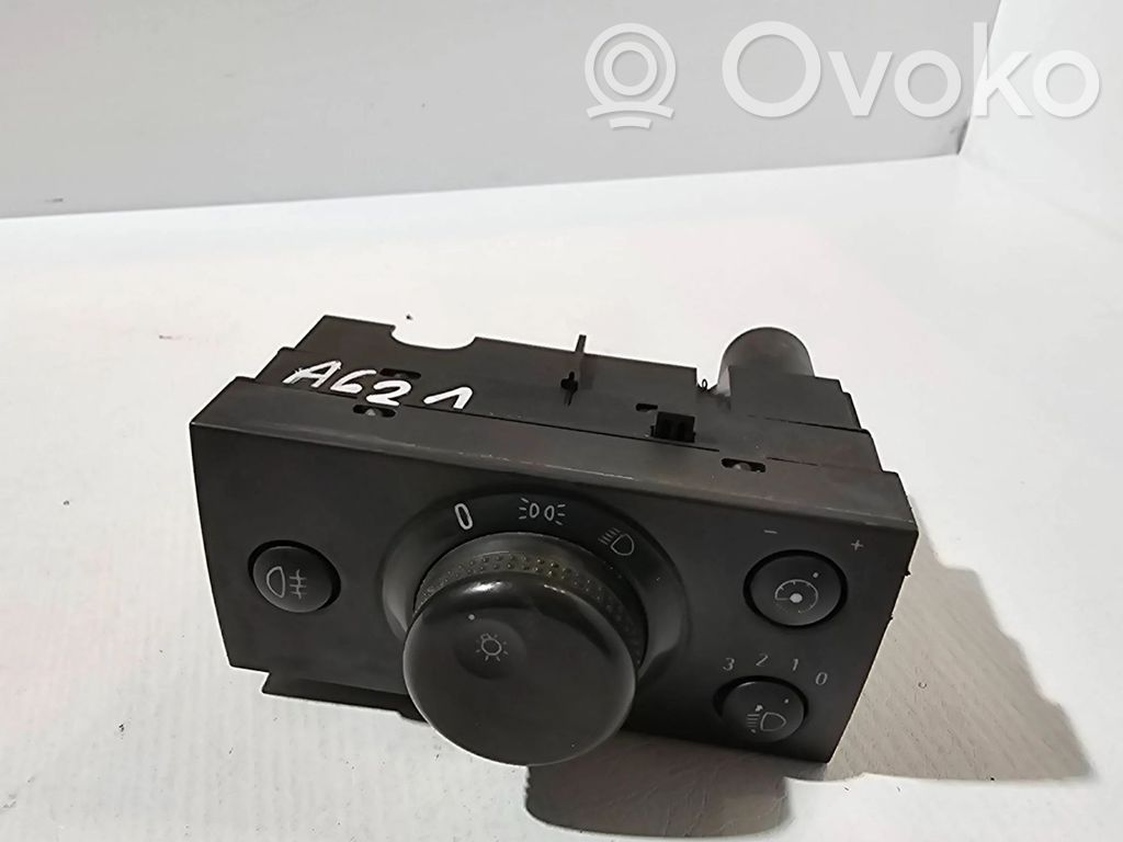 Opel Meriva A Light switch 