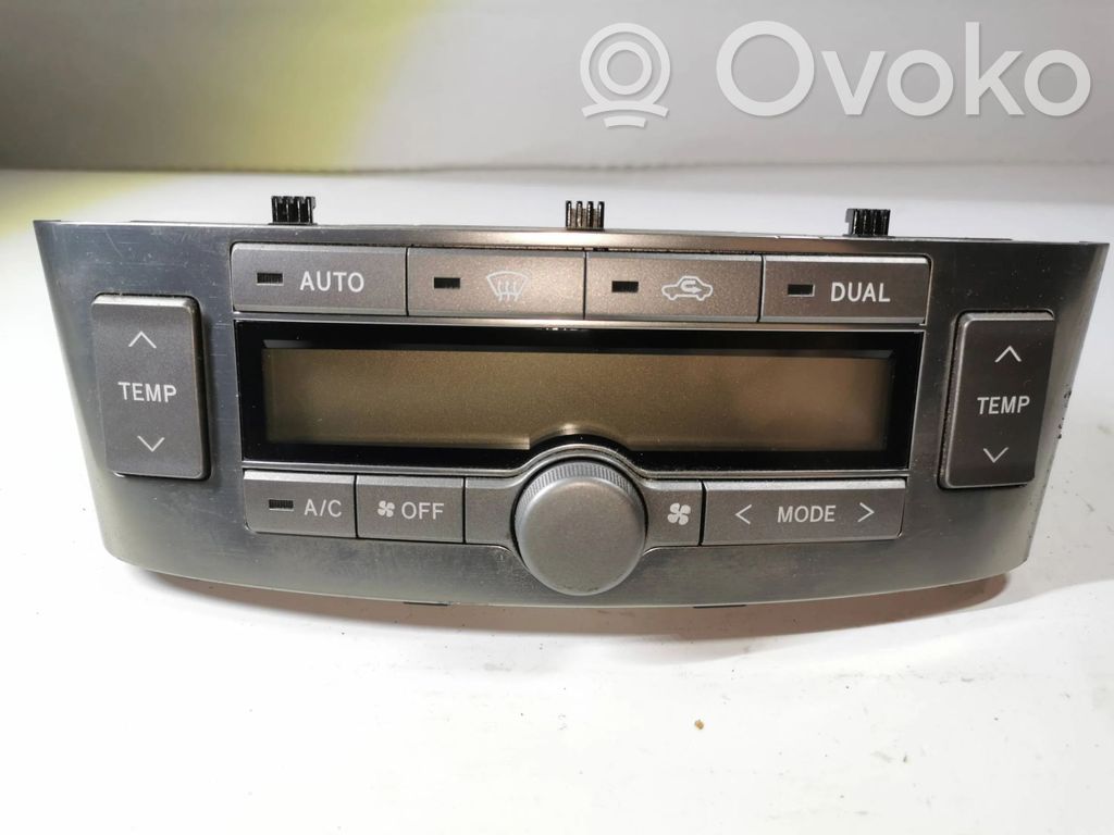 Toyota Avensis T250 Climate control unit 