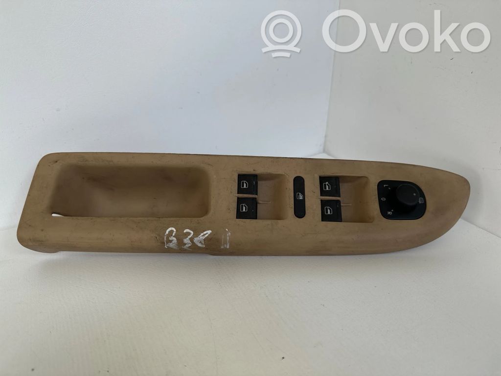Volkswagen Golf Plus Electric window control switch 