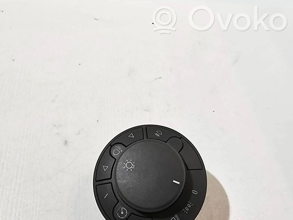 Opel Corsa D Light switch 