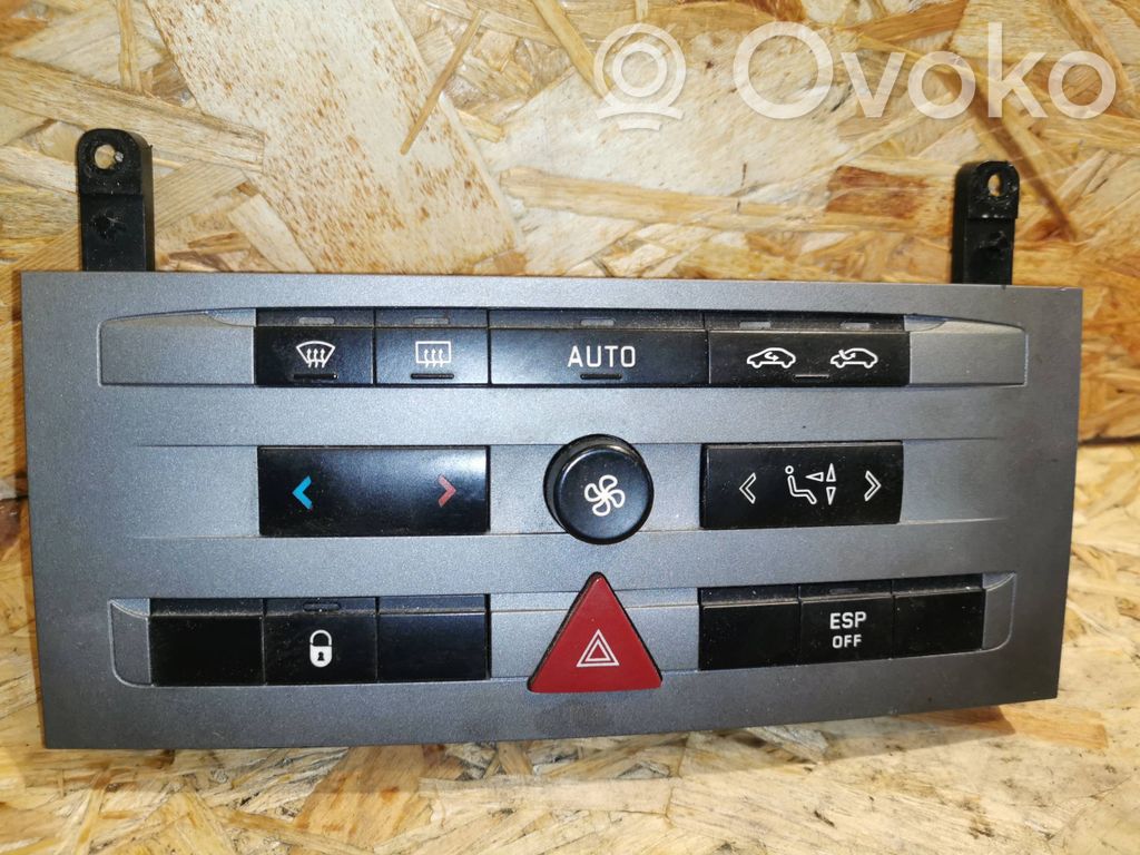Peugeot 407 Climate control unit 