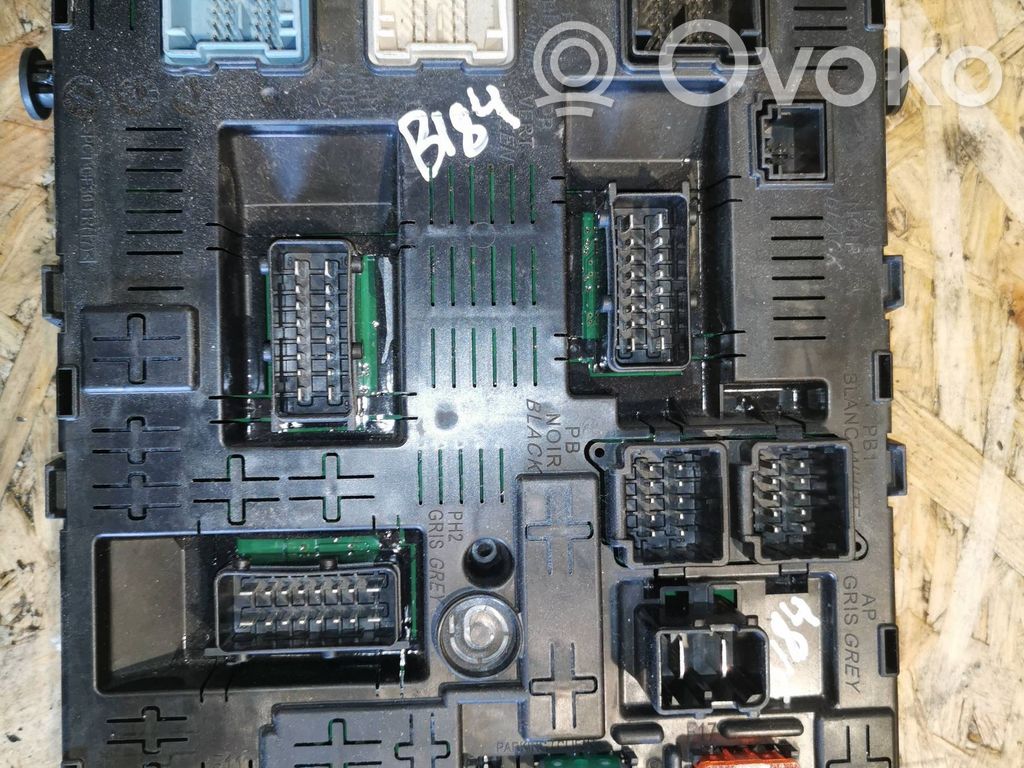 Peugeot 407 Comfort/convenience module 