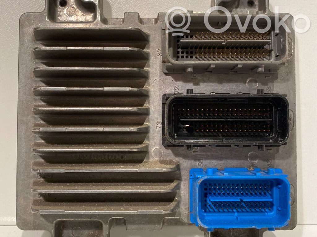 Opel Astra J Engine control unit/module 