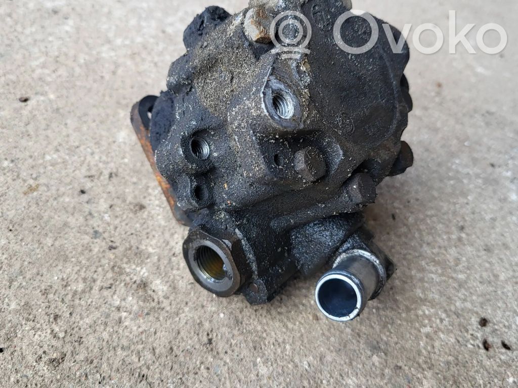 Audi A6 S6 C5 4B Насос усилителя руля 