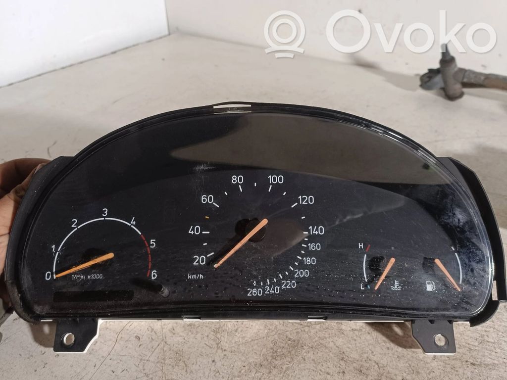 Saab 9-5 Speedometer (instrument cluster) 
