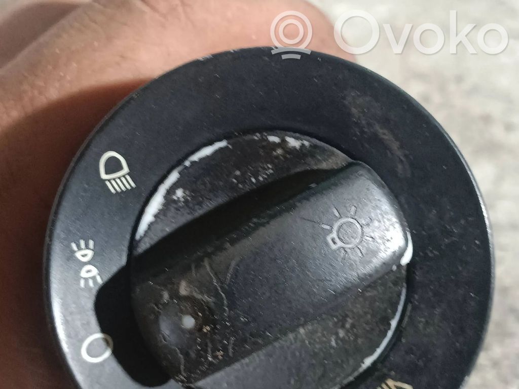Audi A4 S4 B6 8E 8H Light switch 
