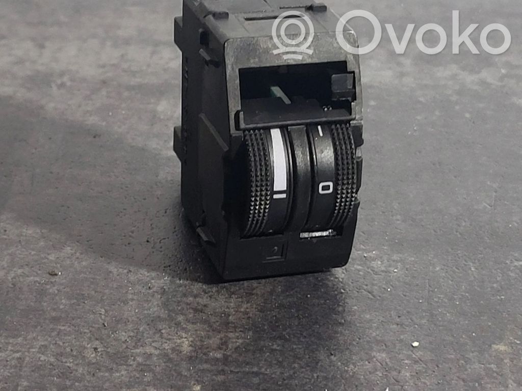 Audi A6 S6 C5 4B Headlight level height control switch 