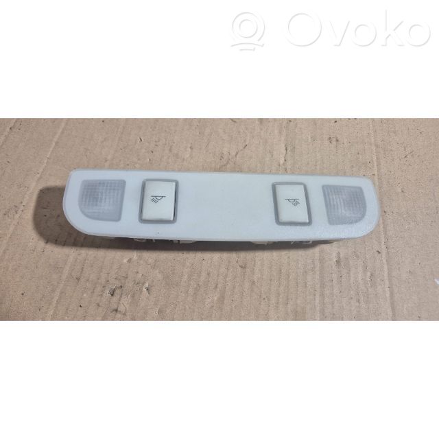 Audi A6 S6 C6 4F Rear seat light 