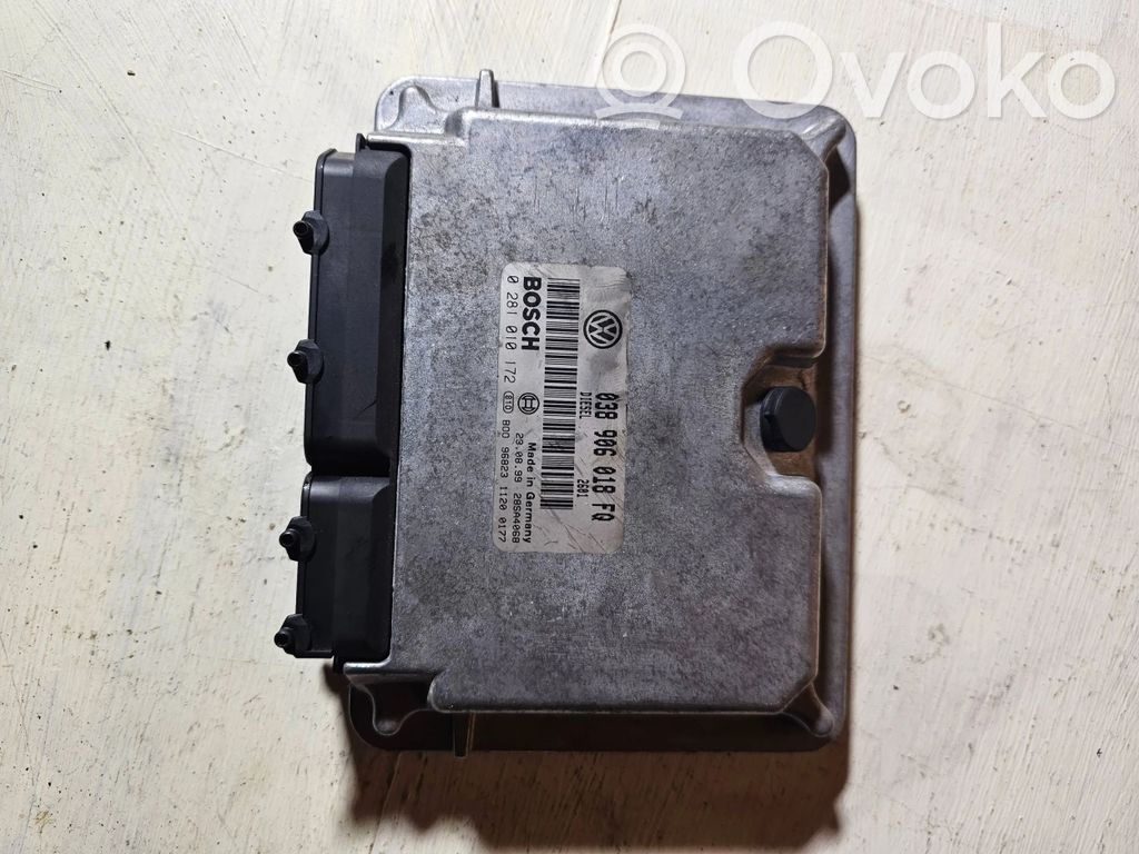 Volkswagen PASSAT B5 Engine control unit/module 