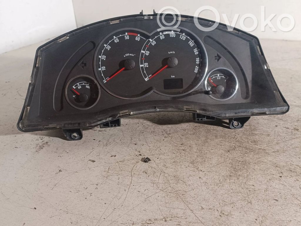 Opel Meriva A Speedometer (instrument cluster) 