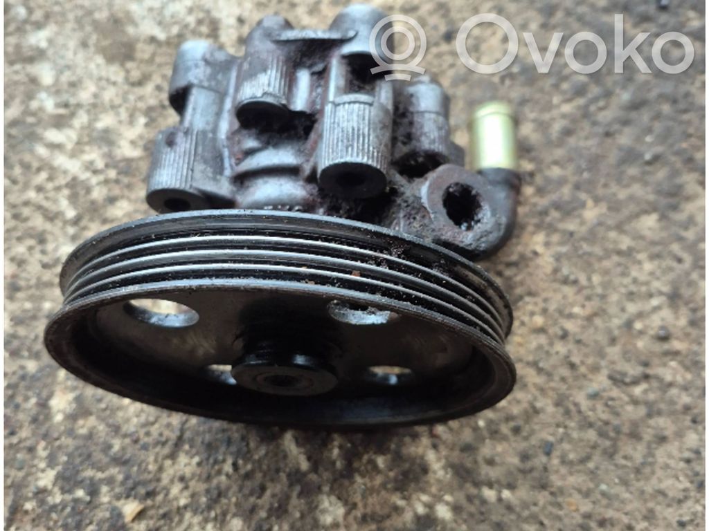 Chrysler Grand Voyager IV Power steering pump 