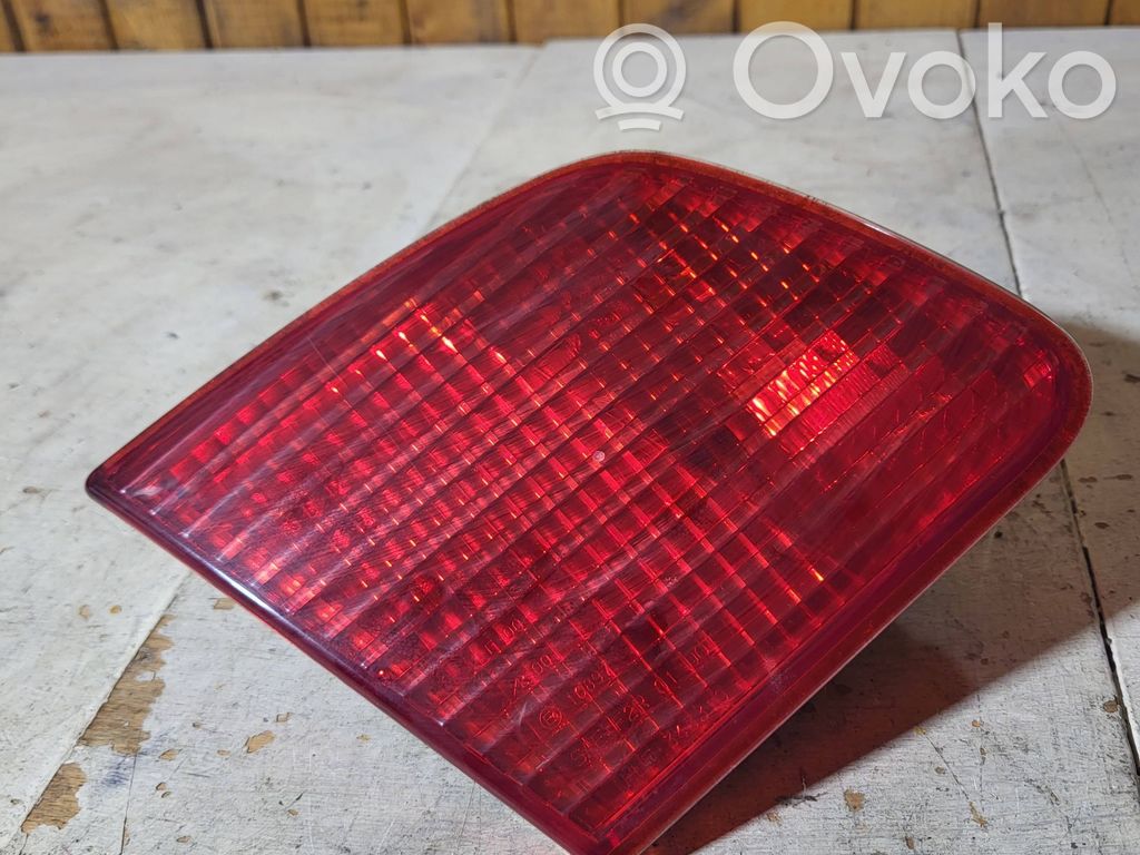 Saab 9-5 Takaluukun takavalot 