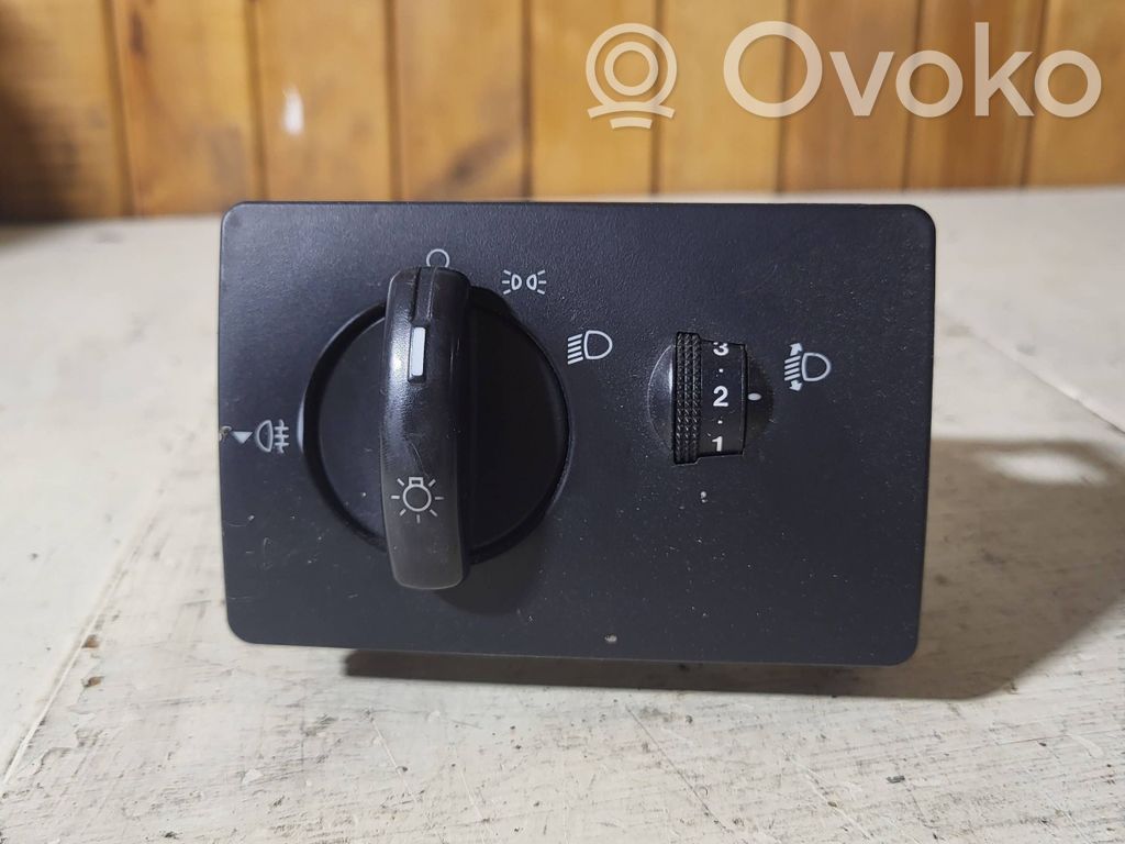 Ford Fiesta Light switch 