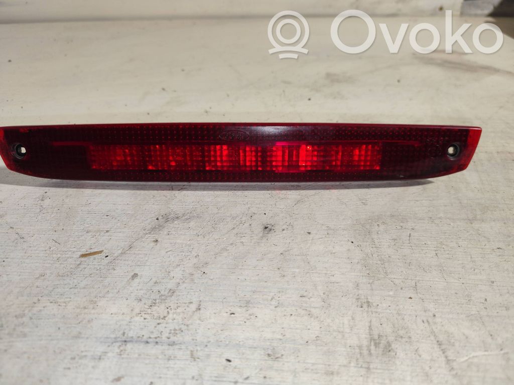 Ford Focus Luz de freno adicional/tercera 
