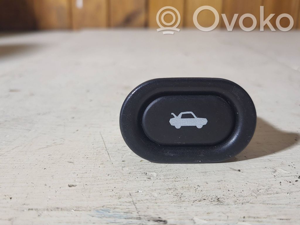 Saab 9-5 Tailgate opening switch 