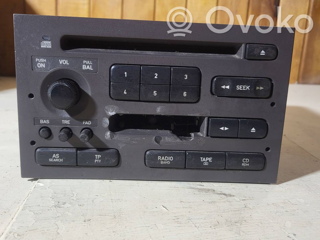 Saab 9-5 Radio/CD/DVD/GPS head unit 