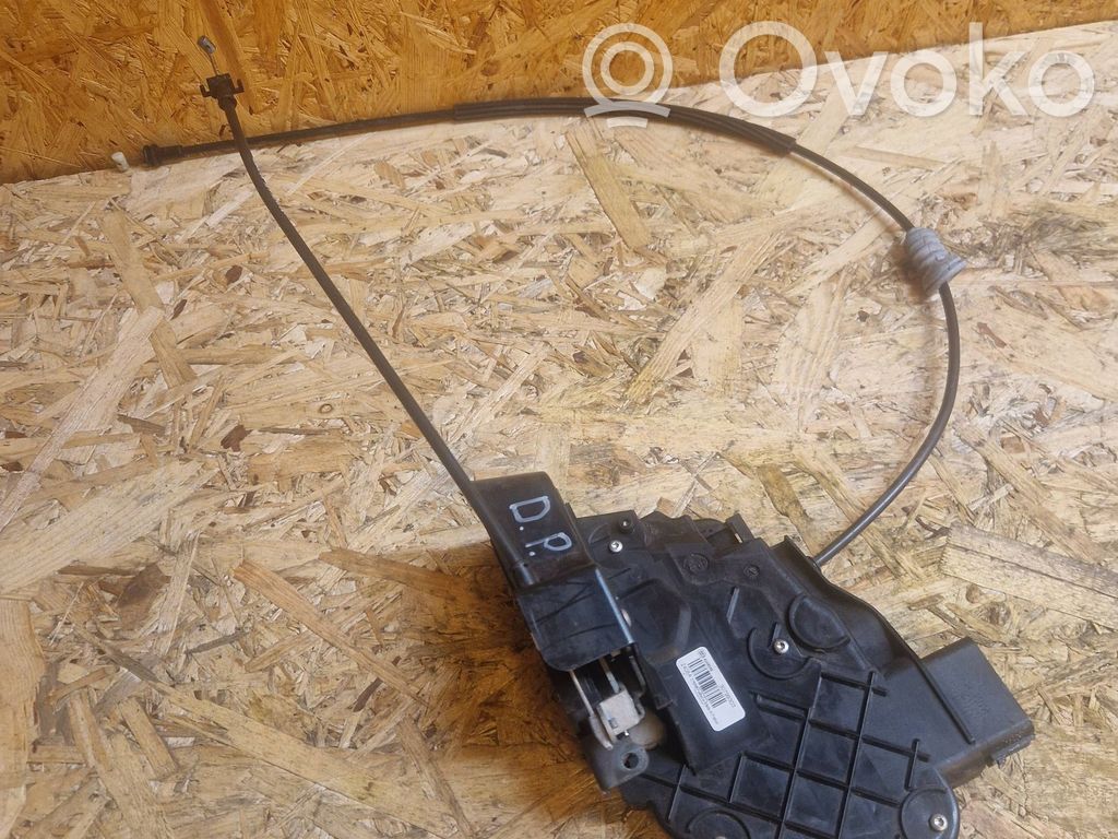 Volvo C30 Front door lock 