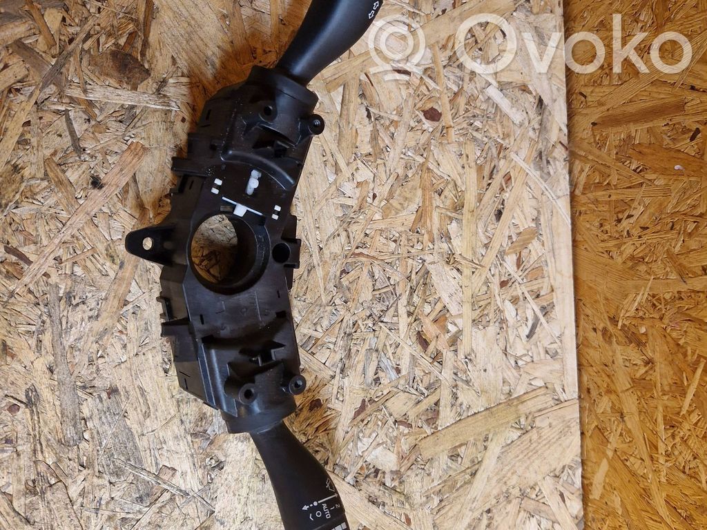 KIA Niro Wiper turn signal indicator stalk/switch 